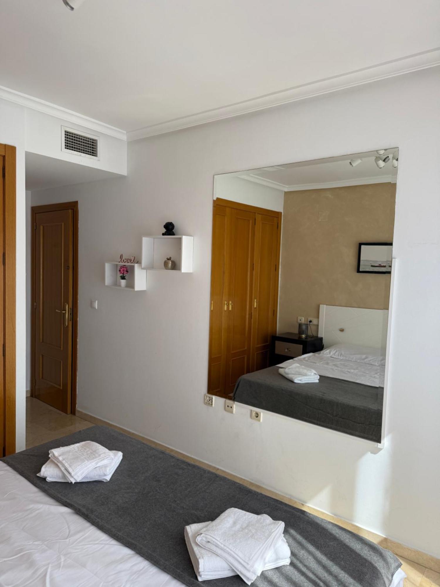 Beautifull Apartment In Benidorm Luaran gambar